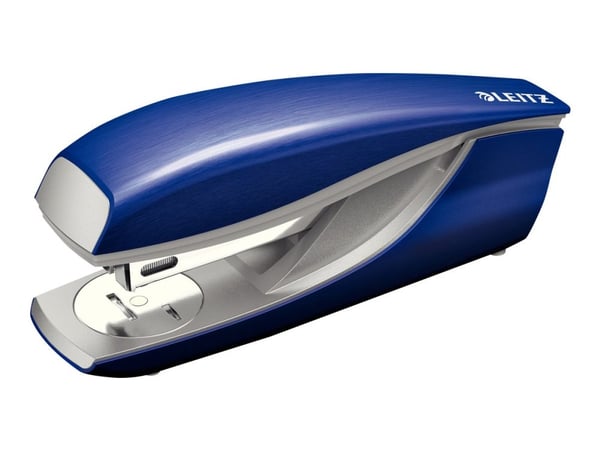 Leitz 5562 - Stiftemaskin - 30 ark / 3 mm - 24/6, 26/6 - plast, metall - titanblå
