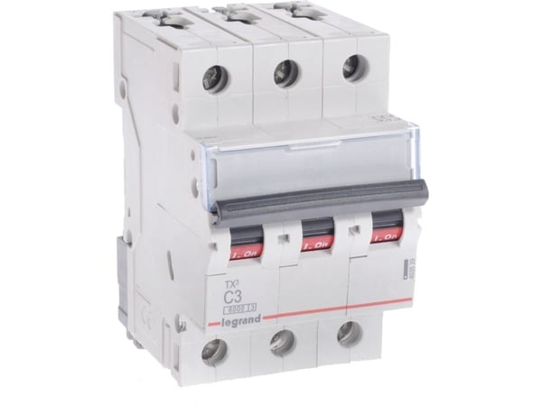 Legrand TX3, Pienoiskatkaisija, Tyyppi C, IP20, 240 - 415 V