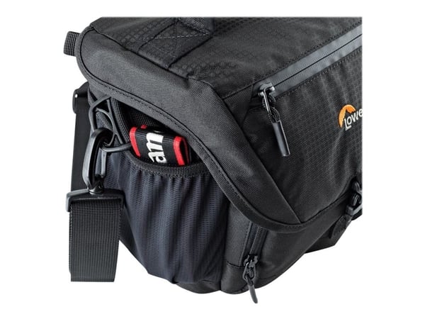 Lowepro Nova 170 AW II - Skulderveske for digitalfotokamera med linser - svart