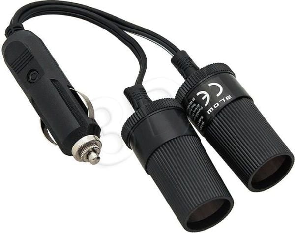 Splitter för cigarettändare 1XWT/2XGN + CS-25-kabel (5900804073765)