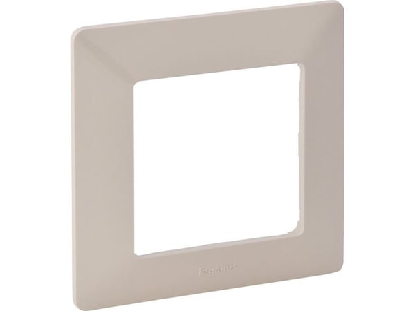 Legrand 754041, Manteli, Termoplastinen, Legrand, Kiiltävä, IP20, Tyhjä lautanen