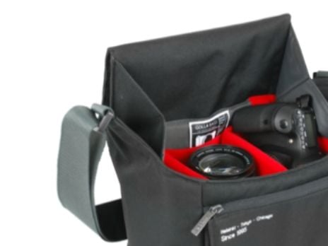 Golla Camera Bag M MAURO G1373 - Skulderveske for digitalfotokamera med linser - polyester - svart
