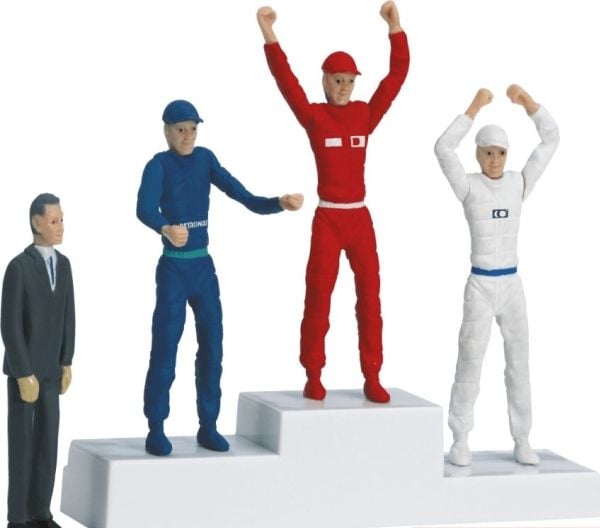 Carrera Toys Winner‘s rostrum with set of figures, Flerfarget