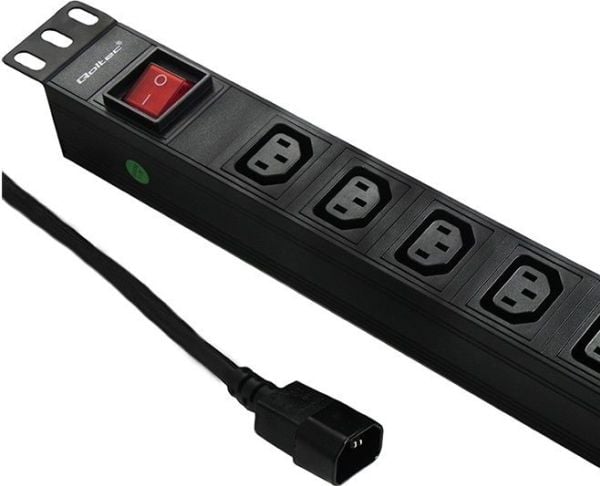 Qoltec Overvoltage - pistorasia (räkkiversio) - AC 220-250 V - 3500 Watt - tulo: IEC 60320 C14 - lähtöliittimet: 8 (8 x IEC 60320 C13) - 1U - 19" -...