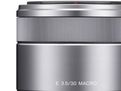 Sony SEL30M35 - Makroobjektiv - 30 mm - f/3.5 - Sony E-mount - för Cinema Line; a VLOGCAM; a1; a1 II; a6700; a7 IV; a7 V; a7C; a7C II; a7CR; a7R V;...