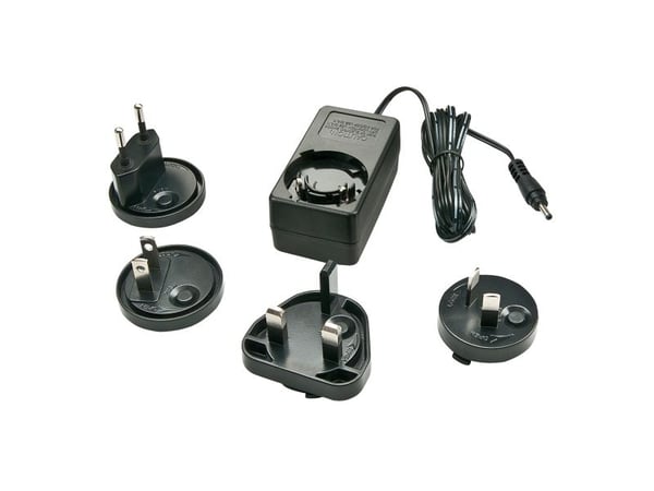 Lindy 73824, PC, Innendørs, 100-240 V, 50/60 Hz, 5 V, 3 A