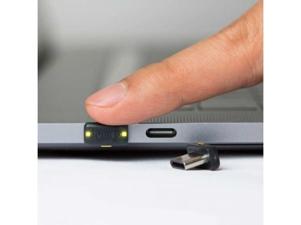 Yubico YubiKey 5C Nano - USB-sikkerhetsnøkkel