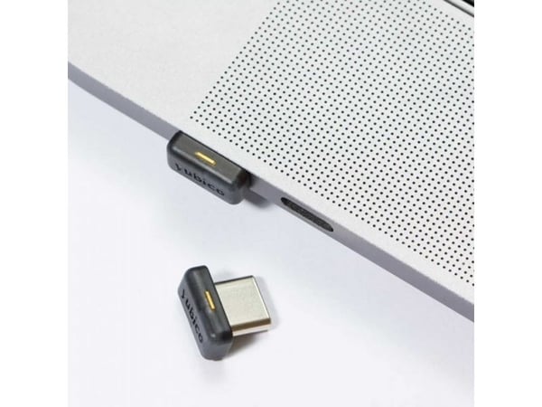 Yubico YubiKey 5C Nano - USB-sikkerhetsnøkkel