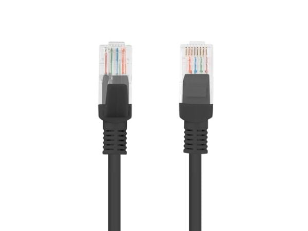 Lanberg - Koblingskabel - RJ-45 (hann) til RJ-45 (hann) - UTP - CAT 5e - flertrådet - svart, RAL 9004