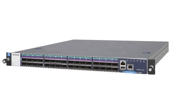 NETGEAR M4500-32C - Kytkin - L3 - Hallinta - 32 x 10 Gigabit / 25 Gigabit / 40 Gigabit / 50 Gigabit / 100 Gigabit QSFP28 - monterbar på stativ