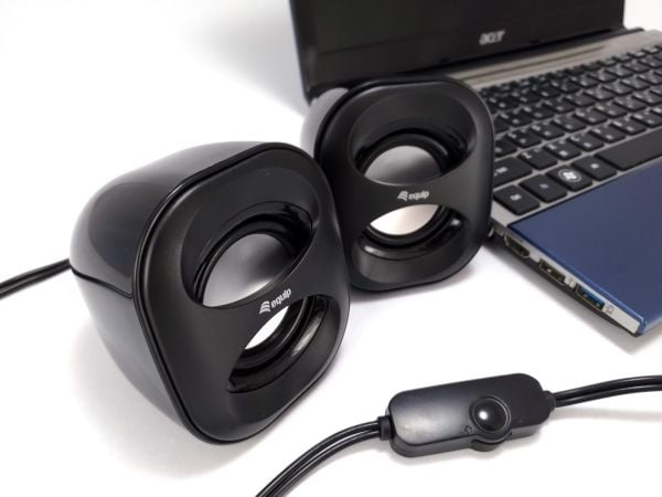 Equip 245330, 2.0 kanaler, Koblet med ledninger (ikke trådløs), 3 W, 90 - 20 Hz, 40 O, Sort