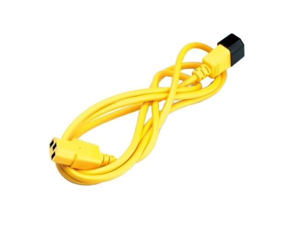 Secomp 19081521, 1,8 m, C14 liitin, C13 liitin, 250 V, 10 A