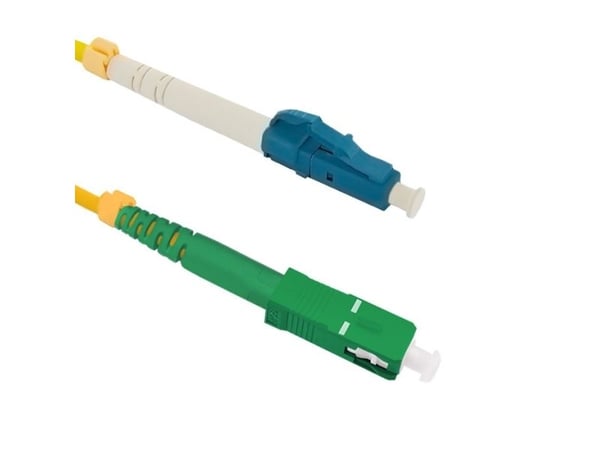 Qoltec - Koblingskabel - LC/UPC-enkeltmodus (hann) til SC/APC-enkeltmodus (hann) - 5 m - fiberoptisk - simpleks - 9 / 125 micron - G.652D - halogenfri