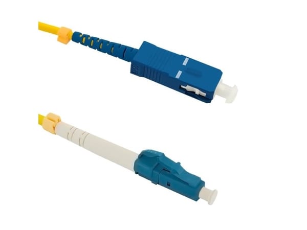 Qoltec - Koblingskabel - LC/UPC-enkeltmodus (hann) til SC/UPC-enkeltmodus (hann) - 3 m - fiberoptisk - simpleks - 9 / 125 micron - G.652D - halogenfri
