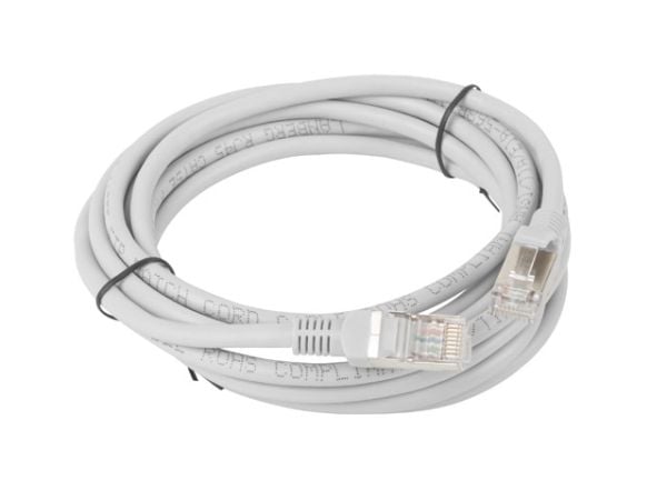 Lanberg - Koblingskabel - RJ-45 (hann) til RJ-45 (hann) - foliebelagt uskjermet tvinnet kabelpar (F/UTP) - CAT 5e - formstøpt, uten hindringer, fle...