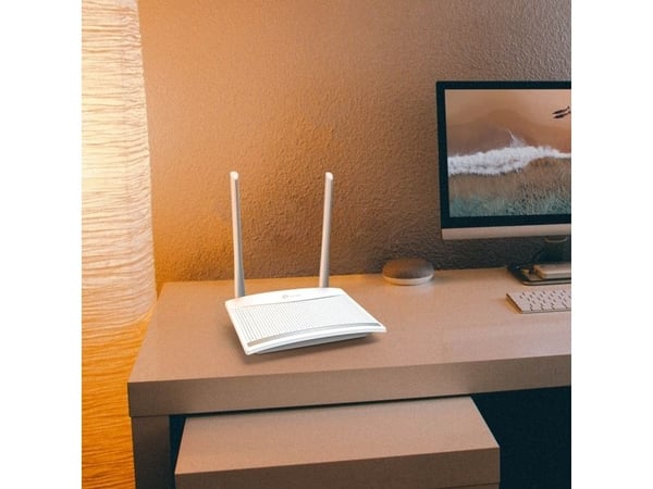 TP-Link TL-WR820N - Trådløs ruter 2-port svitsj 2,4 GHz