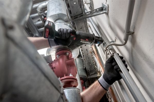 Metabo SSE 12 BL - Frem- og tilbakegående sag - trådløs - 2 batterier - 12 V