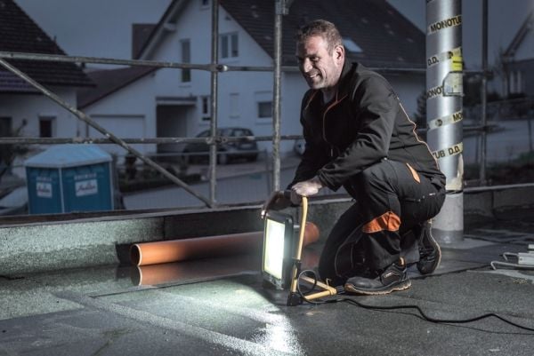 Brennenstuhl 1171250033, 100 W, LED, 5,85 kg, IP65, Sort, Gult, Håndlys