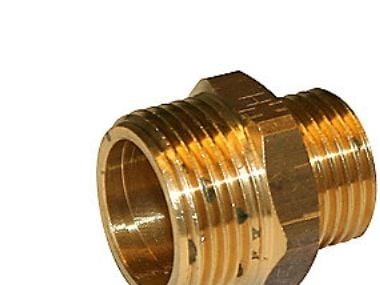 Brystnippel messing 3/4" x 1/2"