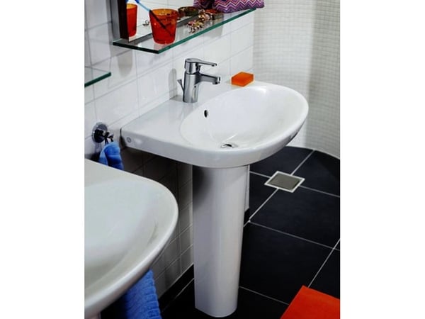 GBG 5556 Nautic håndvask C+ 560 x 430 mm til bolte/bæringer
