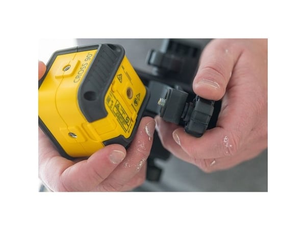 Stanley STHT77502-1, 12 m, 0,5 mm/m, 4°, 635 nm, Horisontal/vertikal, Rød