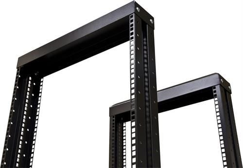 Deltaco 19-DR6837, Frittstående hylle, 37U, 150 kg, Svinghjul, Sort