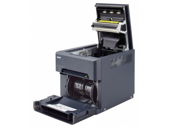 DNP Photo Imaging DP-QW410, Värisublimaatio, 300 x 300 DPI, 4" x 6" (10x15 cm), Musta