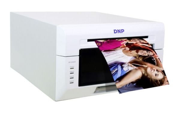 DNP Photo Imaging DP-DS620, Färg-sublimeringsskrivare, 6" x 9" (15x23 cm), Svart, Vit