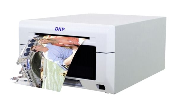 DNP Photo Imaging DP-DS620, Färg-sublimeringsskrivare, 6" x 9" (15x23 cm), Svart, Vit