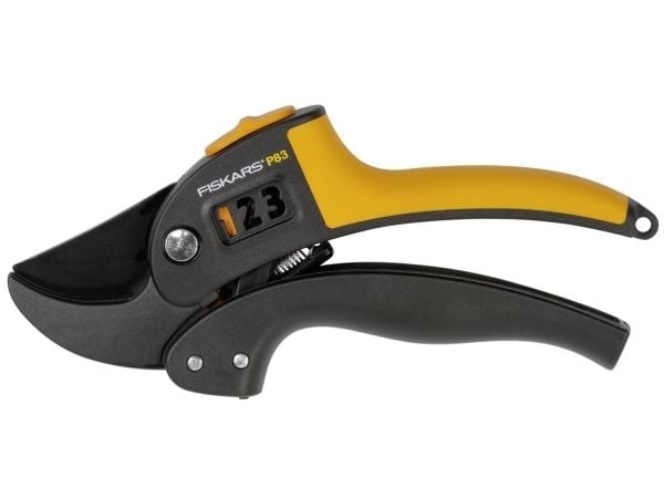 Fiskars PowerStep P83 - Beskjærer - FiberComp (glassfiberforsterket polyamid) - 19 cm