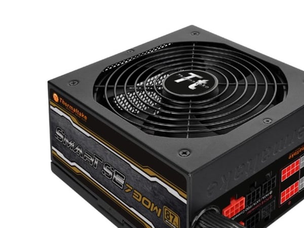 Thermaltake SMART SE 730W - Strømforsyning (intern) - ATX12V 2.3/ EPS12V 2.92 - AC 230 V - 730 Watt - aktiv PFC - sort