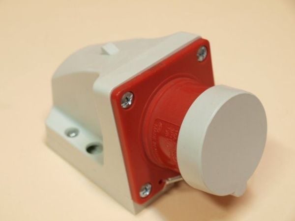 PCE mottagar-/adapterkontakt med propp 16A 5P 400V röd IP44 (515-6t)