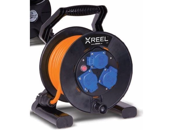 PCE Drum extension cable Xreel 4 sockets 3 x 2.5mm IP44 30m (92501H48263)