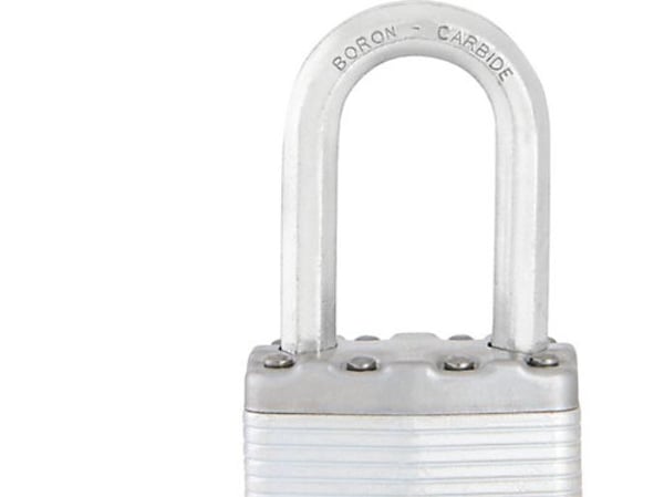 MASTER LOCK 52 mm bred hengelås i belagt stål med 38 mm lang bøyle (M5EURDLF)