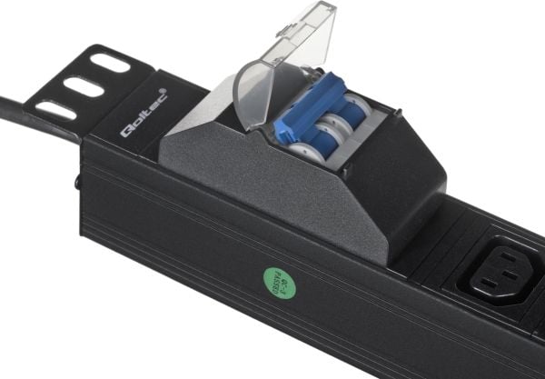 Qoltec 53999 PDU grenuttak 8x IEC C13 19" rack 10A 1U 2 m, svart