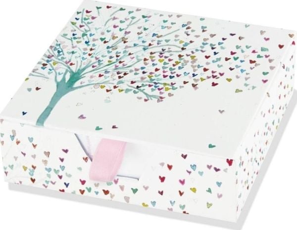 Kort med Heart Tree-dekor