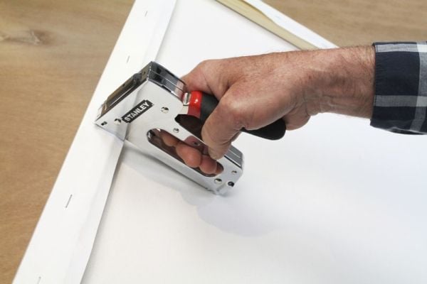 Stanley TR 120, Stiftepistol, Strakt magasin, Sort, Rustfritt stål, Stål