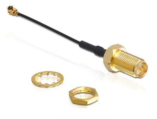Delock WLAN SMA antenna connection for installation - Antennekontakt - SMA (hann) - 5 cm - koaksial
