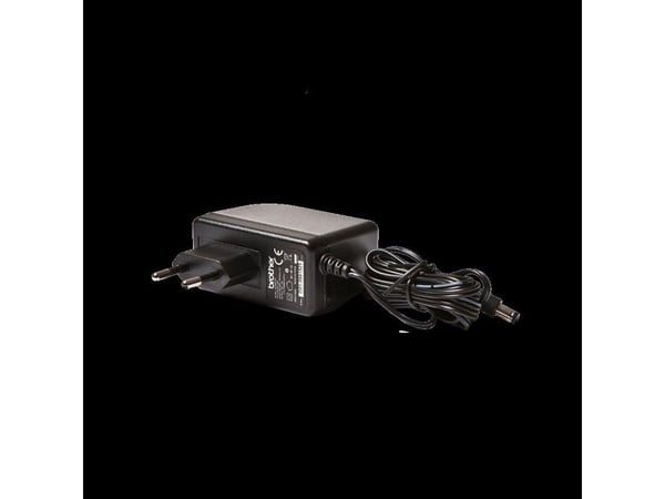 Brother ADE001EU - Strømadapter - for P-Touch PT-1000, PT-1005, PT-1010, PT-1290, PT-750, PT-E550, PT-H500, PT-H75