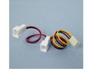 Akasa - Fläktadapter - 3 PIN intern effekt (hona) till 3 PIN intern effekt (hane)
