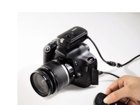 Hama "DCCSystem" Base Wireless Remote Release - Kamerafjernkontroll - svart - for Canon EOS 60; Panasonic Lumix G DMC-GF1CEG-P, GF1EG-R, GF1G-K, GF...