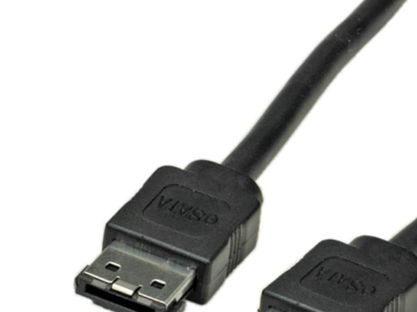 ROLINE External SATA 6.0 Gbit/s Cable, 0,5 m, SATA III, SATA 7-pin, SATA 7-pin, Hankjønn/hankjønn, Sort