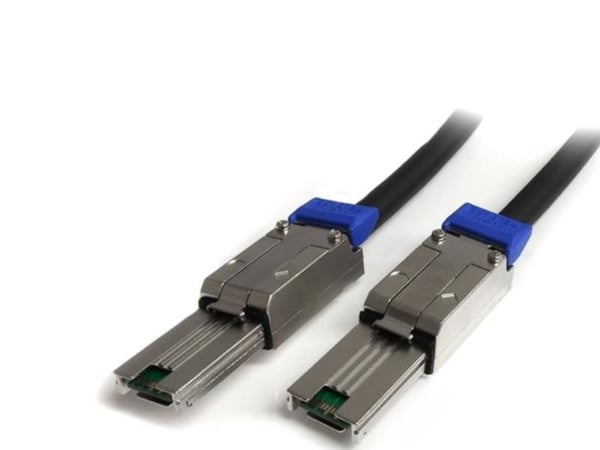 StarTech.com 2m ulkoinen Mini-SAS-kaapeli - Serial Attached SCSI SFF-8088 - SFF-8088 - 2x SFF-8088 (M) - 2 metriä, musta (ISAS88882) - SAS ulkoinen...