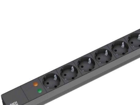 Bachmann IT PDU Basic - pistorasia (rack-versio) - AC 230 V - tulo: CEE 7/7 - lähtöliittimet: 8 (CEE 7/3) - 1U - 19" - 2 m johto - musta - musta