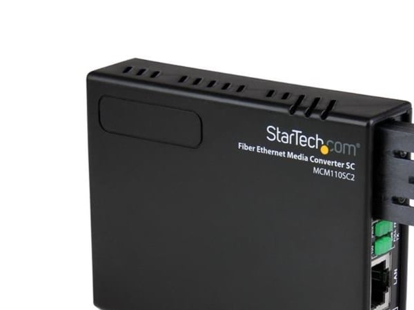Startech 10/100 Multi Mode Fiber Ethernet Media Converter SC 2 km - Fibermedieomformer - 100Mb LAN - 10Base-T, 100Base-FX, 100Base-TX - RJ-45 / SC ...