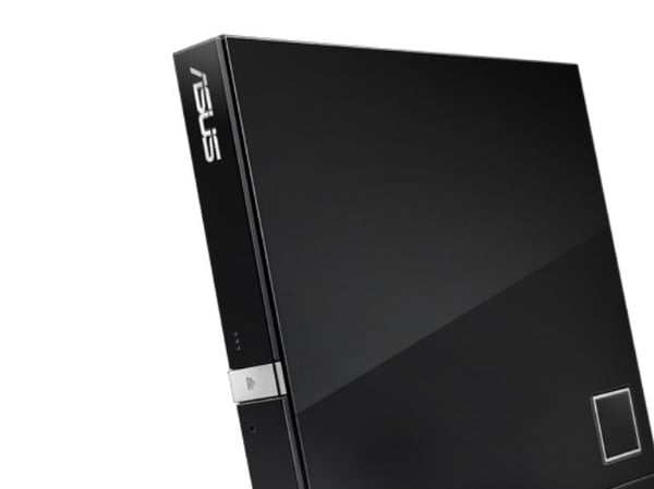 ASUS SBC-06D2X-U - Platestasjon - DVD±RW (±R DL) / DVD-RAM / BD-ROM - 6x - USB 2.0 - ekstern - svart