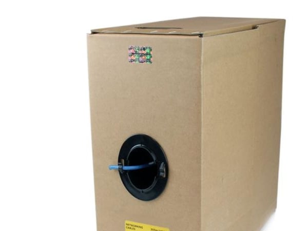 StarTech.com WIR6CMRBL, 304,9 m, Cat6, U/UTP (UTP), Sininen