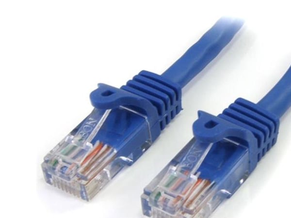 StarTech.com Cat5e patchkabel med hakfria RJ45-kontakter – 3 m, blå - Patch-kabel - RJ-45 (hane) till RJ-45 (hane) - 3 m - UTP - CAT 5e - formpress...