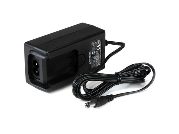 StarTech Universal Replacement Power Adapter - DC 9 Volts, 2 Amps Power Adapter (SVA9M2NEUA) - Strømadapter - AC 100-240 V - for P/N: RS232EXTC1, R...