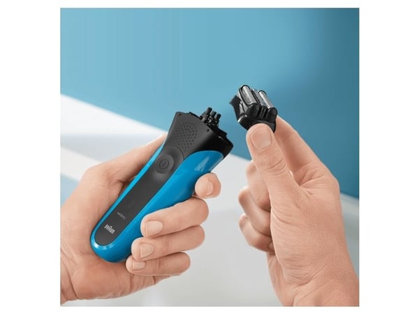 Braun Series 3 310s, barbermaskin med folie, 2 SensoFoil, svart, blå, LED, batteri, nikkelmetallhydrid (NiMH)